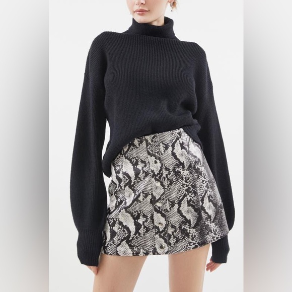 UO Siren Snake Print Button-Front Mini Skirt | Size Small - Picture 10 of 13
